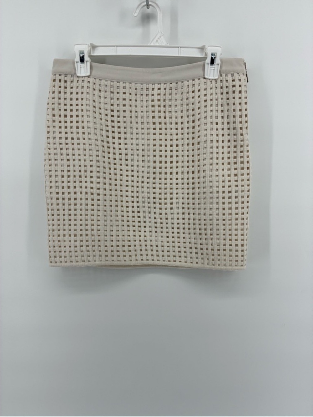 Gat Rimon Cut Out Elegant White Textured Women's Skirt